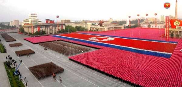 Парад в Северной Корее