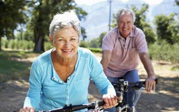 Пенсионеры на велосипедах